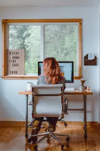 non distrarsi al lavoro